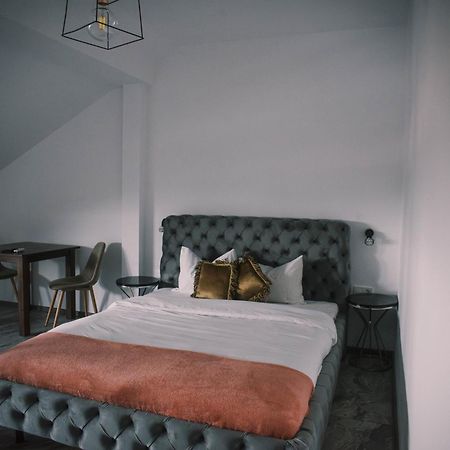 Buhay Osanu Bed & Breakfast Satu Mare Luaran gambar