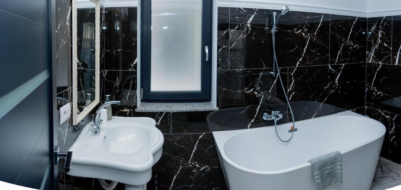 Buhay Osanu Bed & Breakfast Satu Mare Luaran gambar