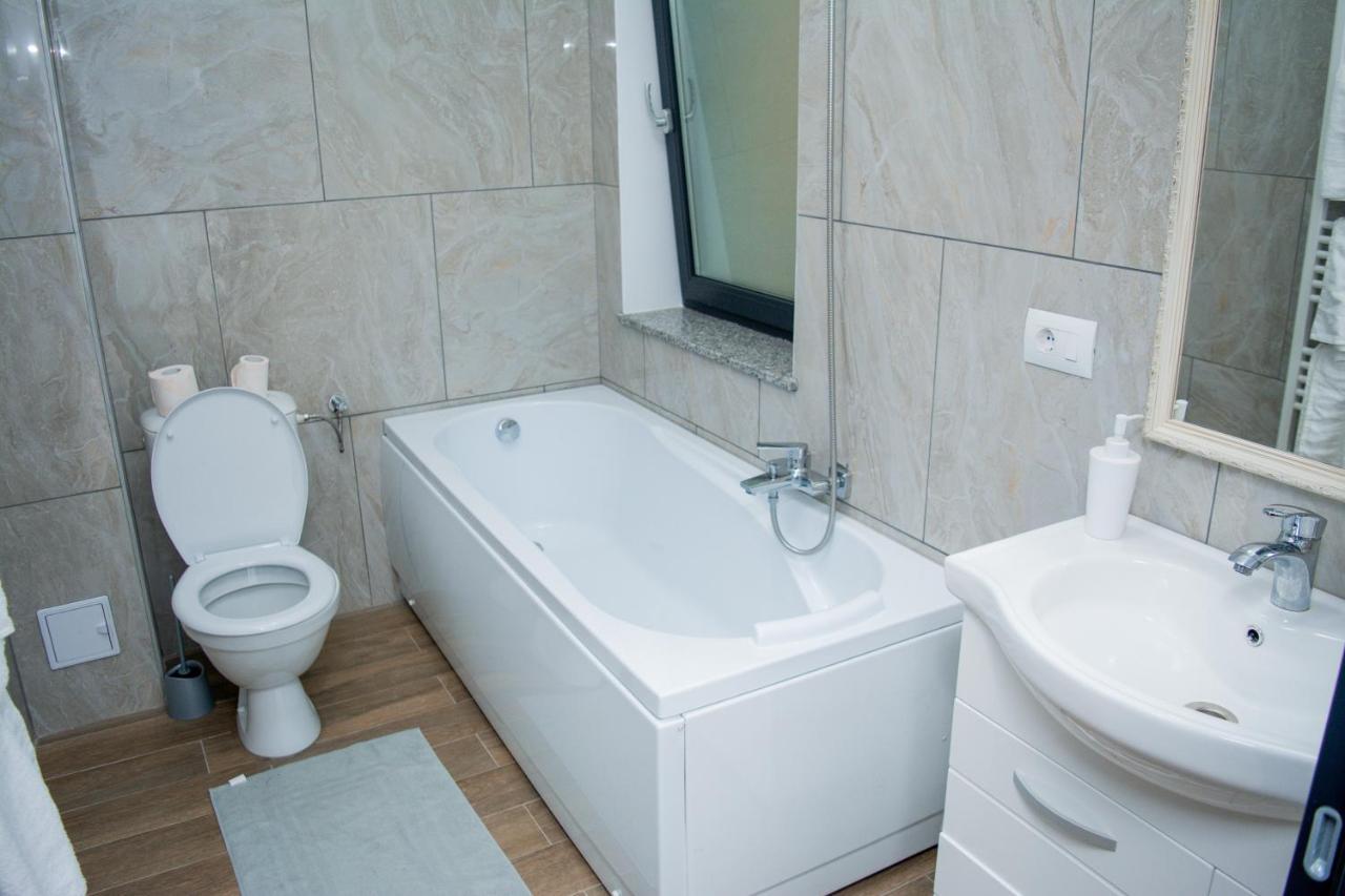 Buhay Osanu Bed & Breakfast Satu Mare Luaran gambar