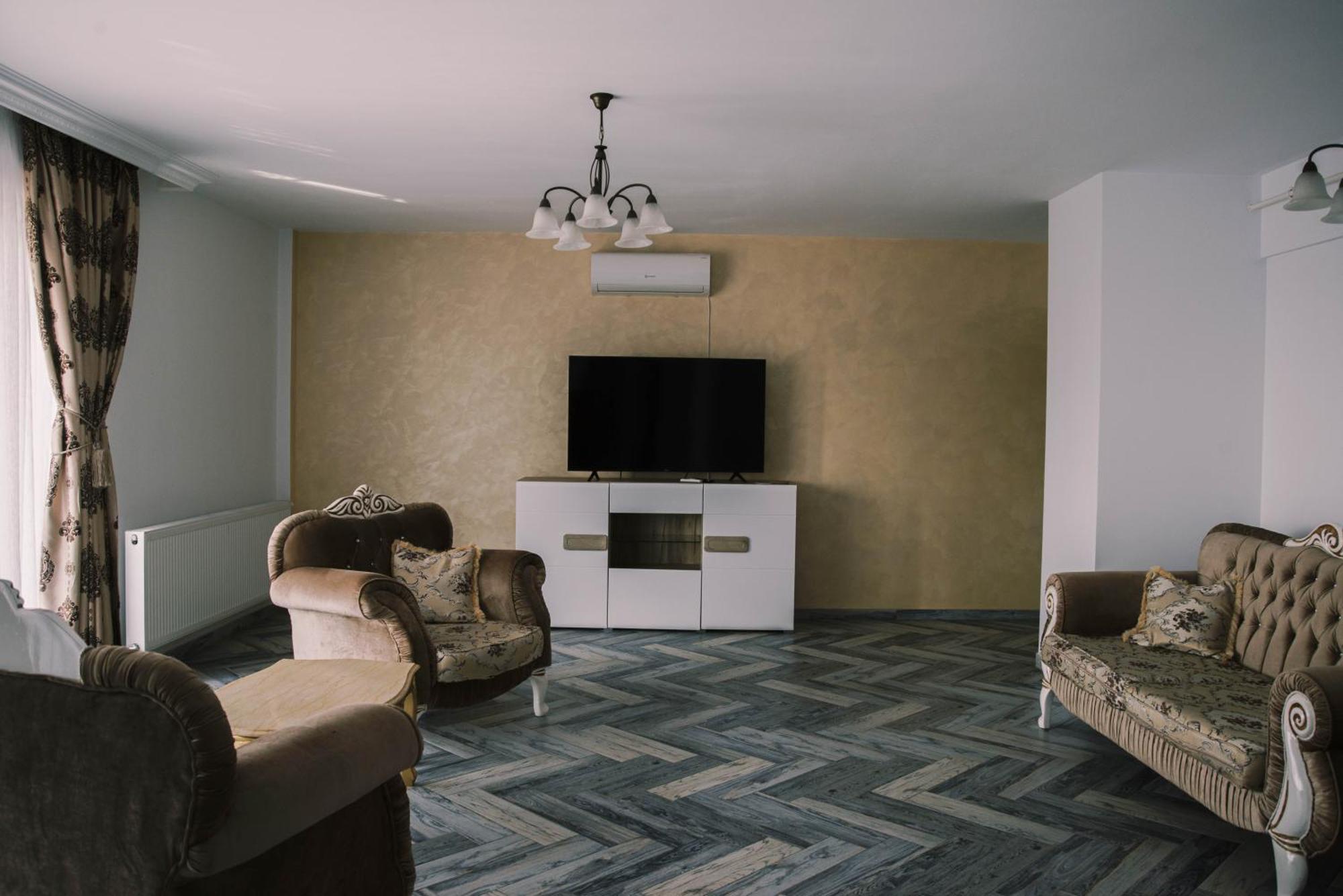 Buhay Osanu Bed & Breakfast Satu Mare Luaran gambar